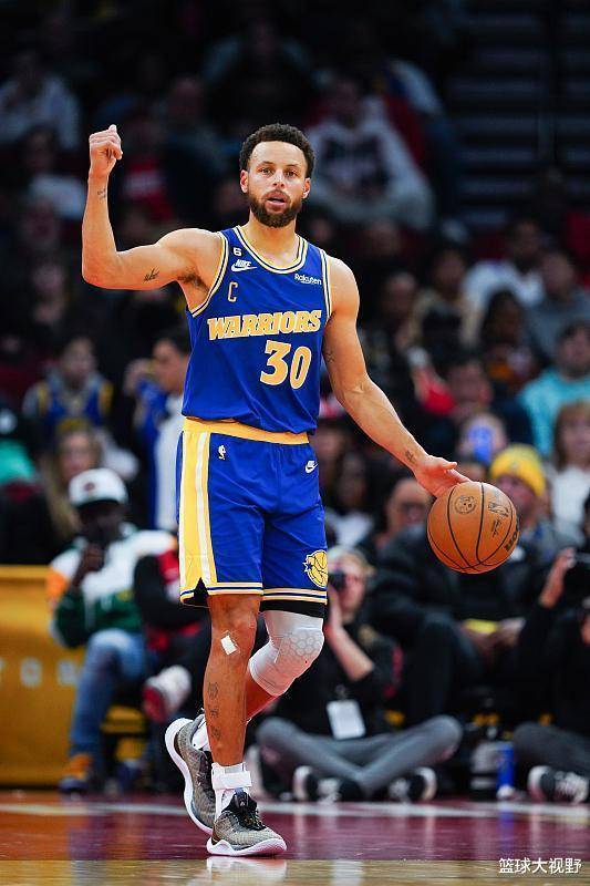 九游APP-猛龙爆冷意大利男篮，克莱送出助攻