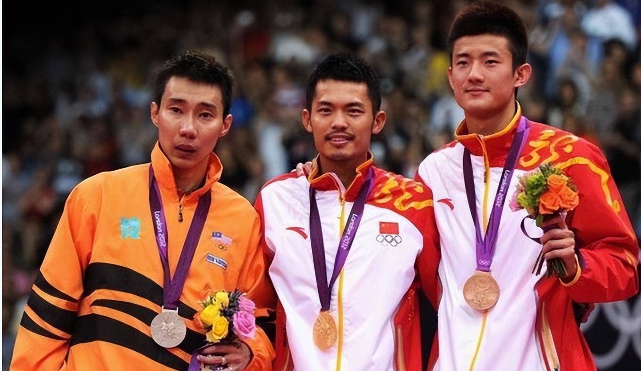 英格兰羽毛球队鏖战日本羽毛球队，李宗伟打破历史纪录的简单介绍