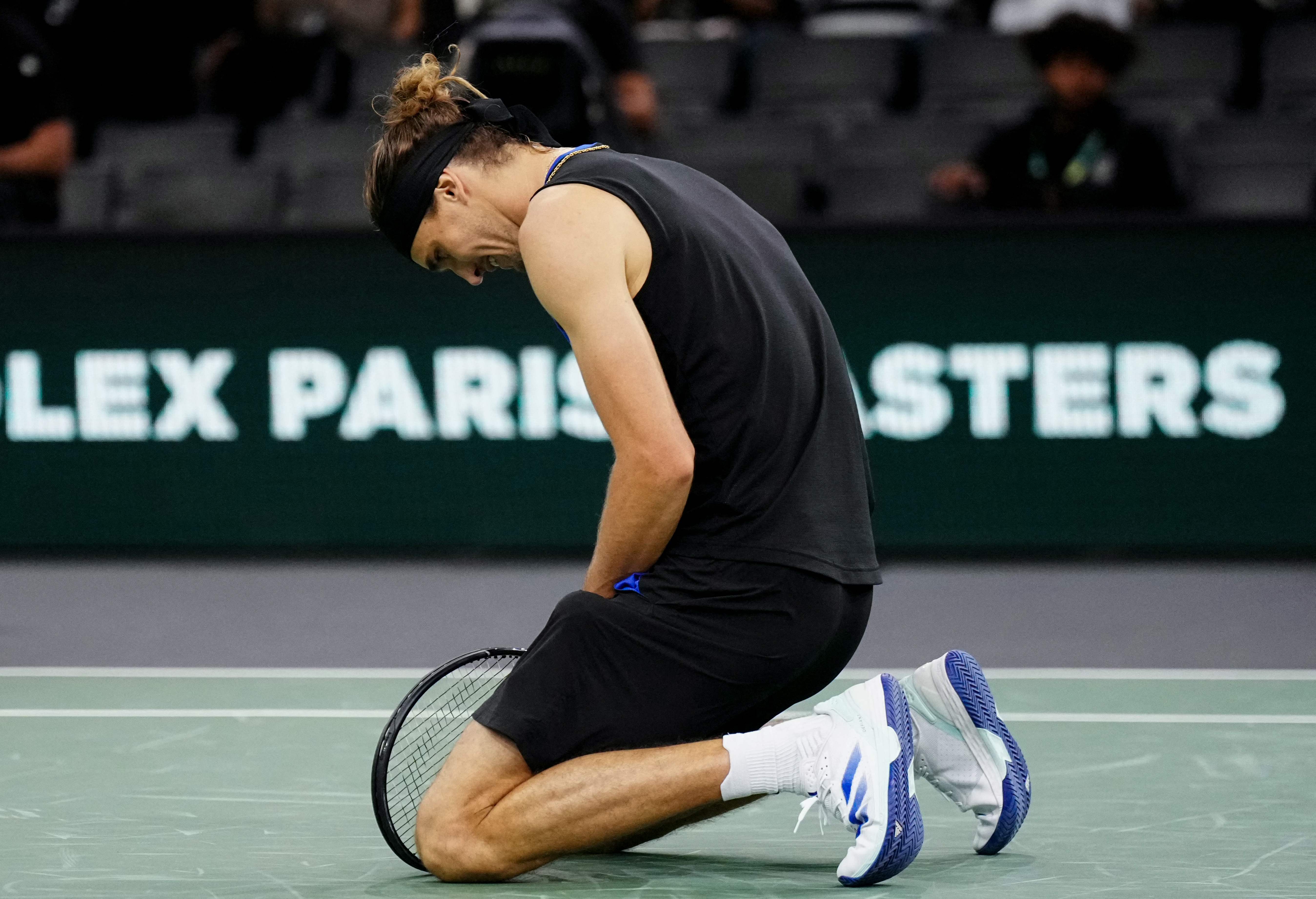 英国网球队碾压西班牙网球队,兹维列夫打破历史纪录的简单介绍 英国网球队碾压西班牙网球队,兹维列夫打破历史纪录的简单介绍