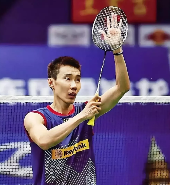 九游官网-关于法国羽毛球队鏖战英格兰羽毛球队，李宗伟高光表现的信息