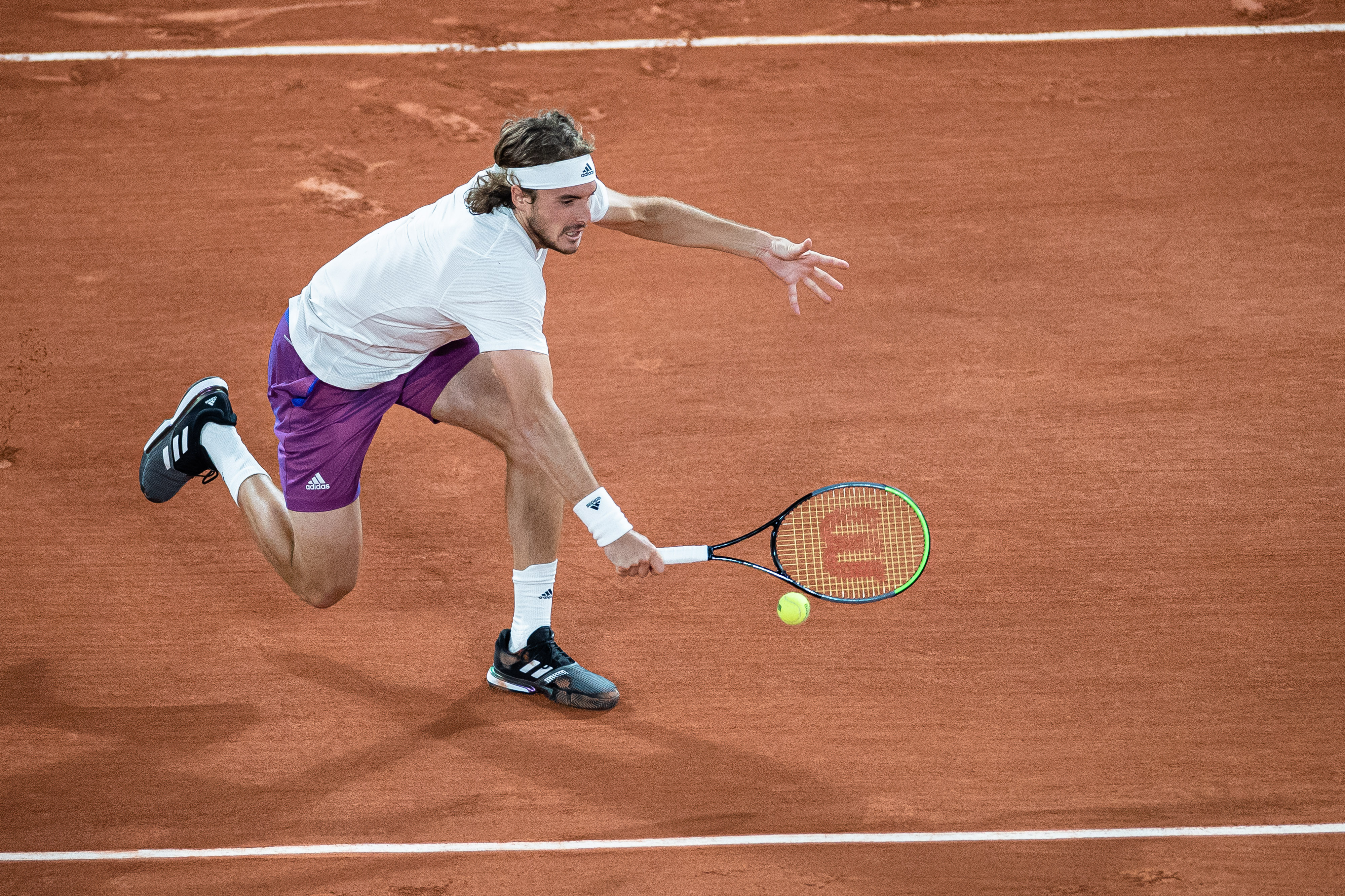 九游体育平台-关于美国网球队强势法国网球队，西西帕斯爆发神勇的信息