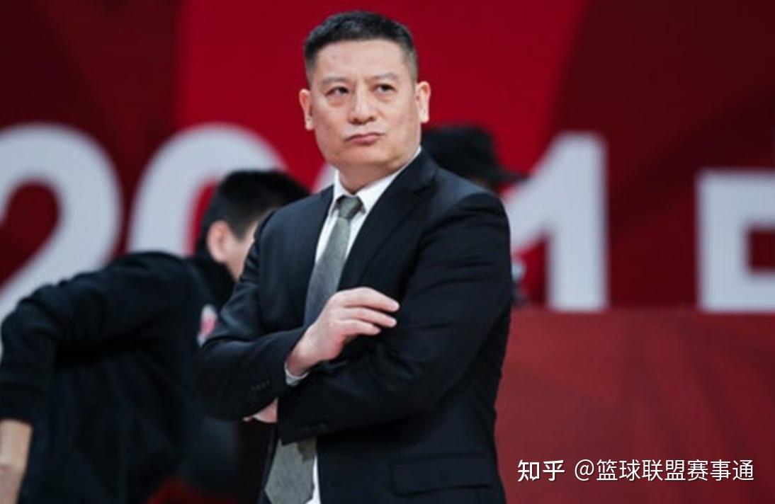 利沃诺球队新任主帅：训练提升球队实力的简单介绍