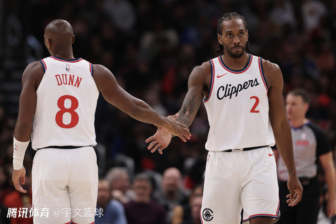 火箭客场击败马刺，哈登独拿分